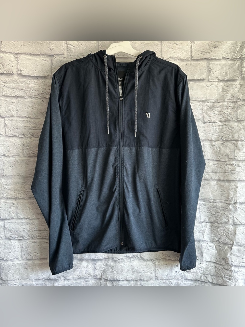 PREOWNED VUORI NAVY BLUE MENS SUNDAY ELEMENT JACKET SIZE XL LIGHTWEIGHT ATHLETIC